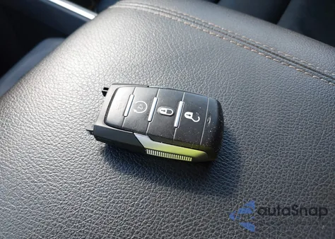 2021 Ram 1500 Big Horn 4X4 5'7 Box from USA, damaged, VIN 1C6SRFFT1MN692725